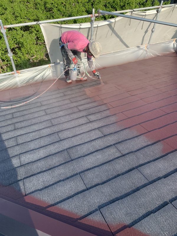 岸和田市で遮熱塗装！タスペーサーを入れての屋根塗装